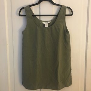 Excellent condition 90’s express silk tank top, sage green, 100% silk, sz sm.